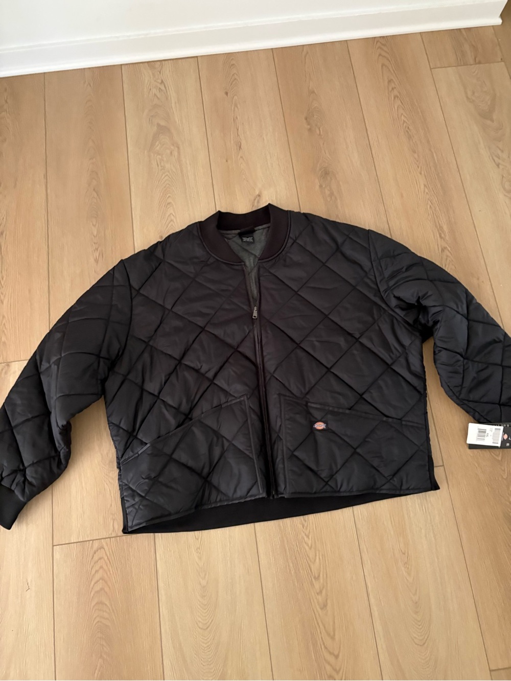 NWT Dickies Diamond Quilted Jacket Black 4XL  Insulated Water Resistant